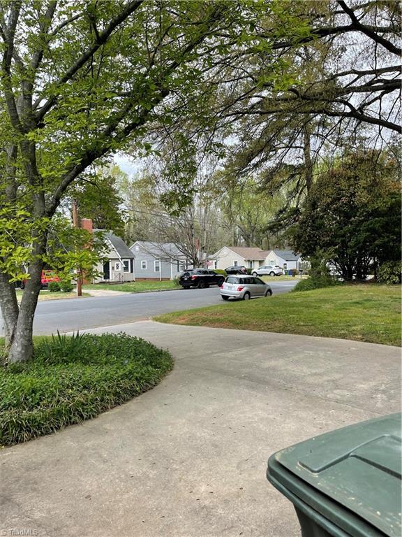 401 Westover Drive