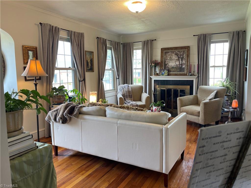 401 Westover Drive