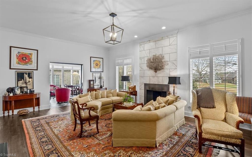 11 Creswell Court