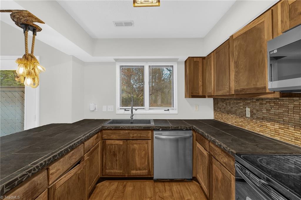 210 College Road # 601