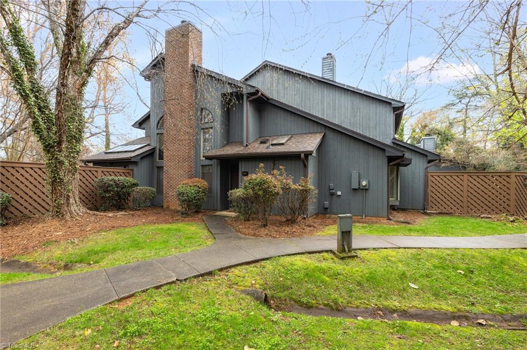 210 College Road # 601
