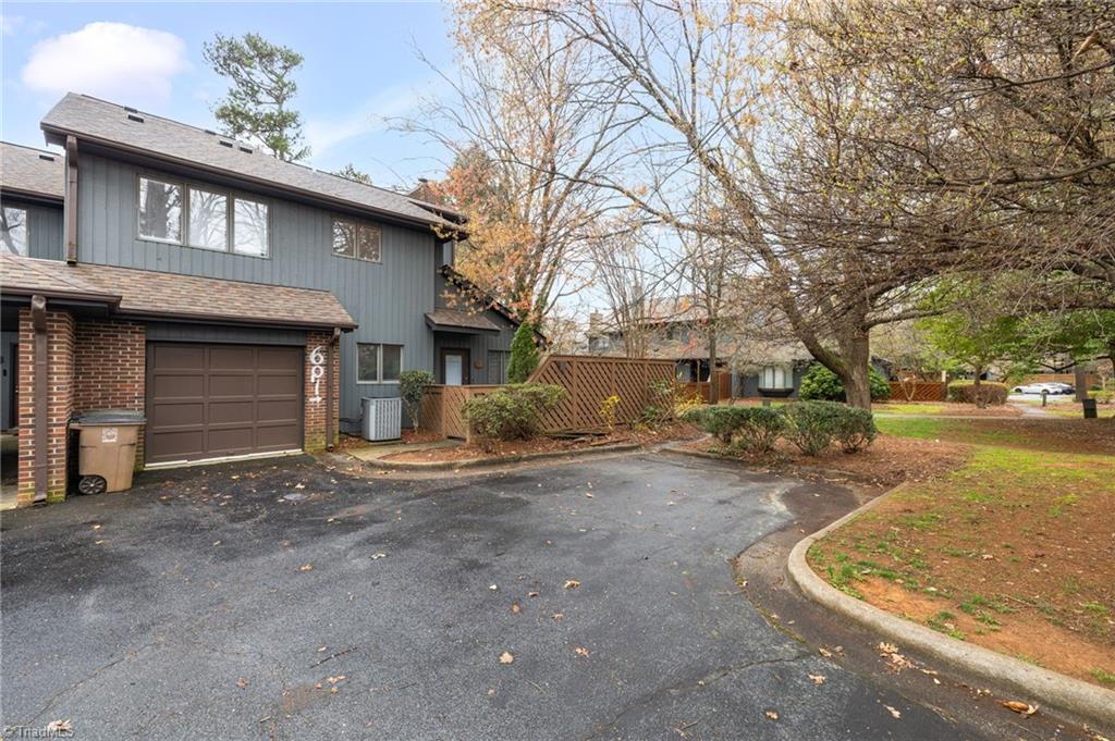 210 College Road # 601