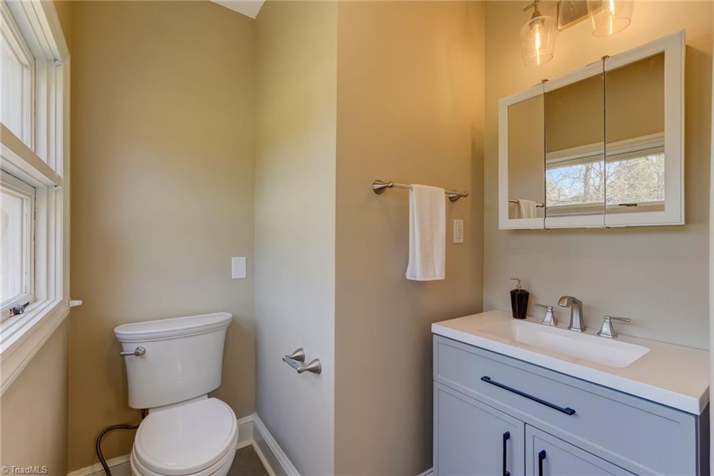 1311 Hawthorne Avenue