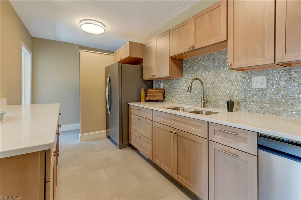 1311 Hawthorne Avenue