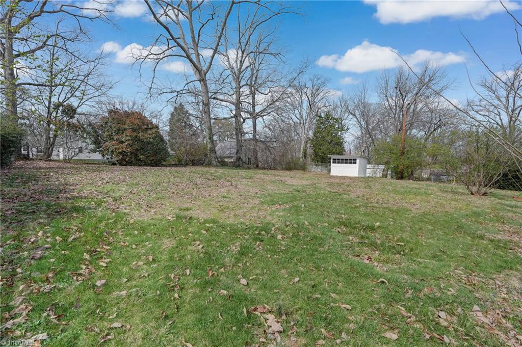 1311 Hawthorne Avenue