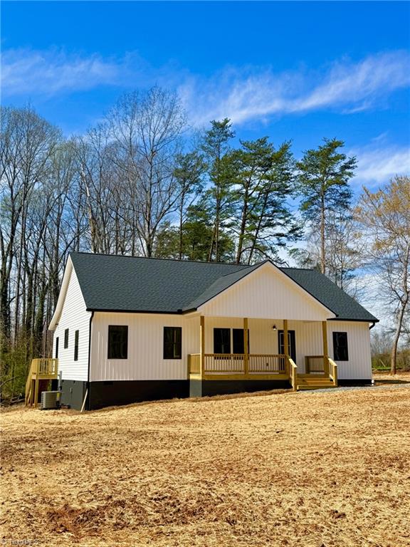 1532 Harvest Drive, Winston-Salem