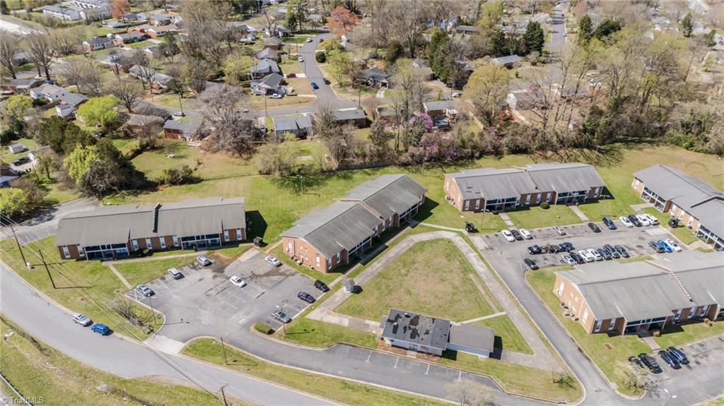 2817 N OHenry Boulevard # G