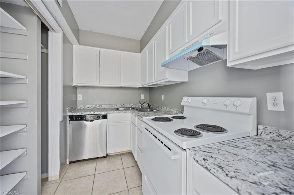 2817 N OHenry Boulevard # G