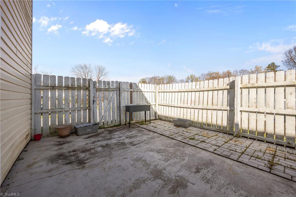 5723 Bramblegate Road