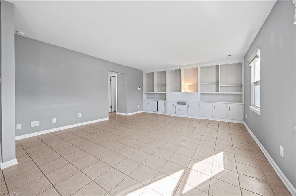 5723 Bramblegate Road