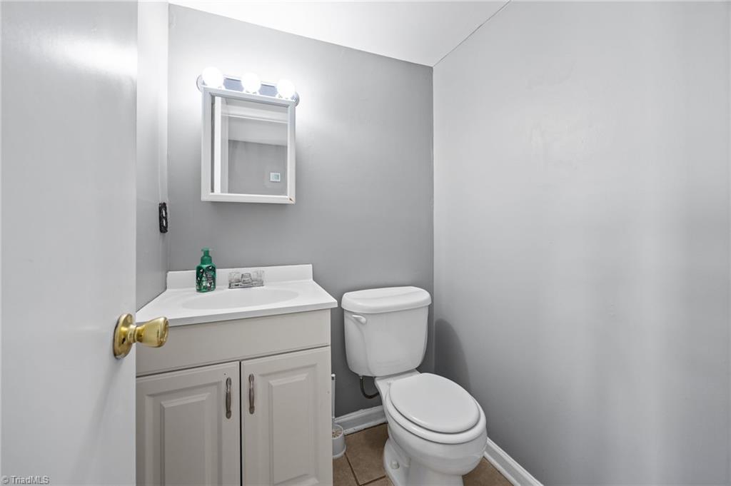 5723 Bramblegate Road