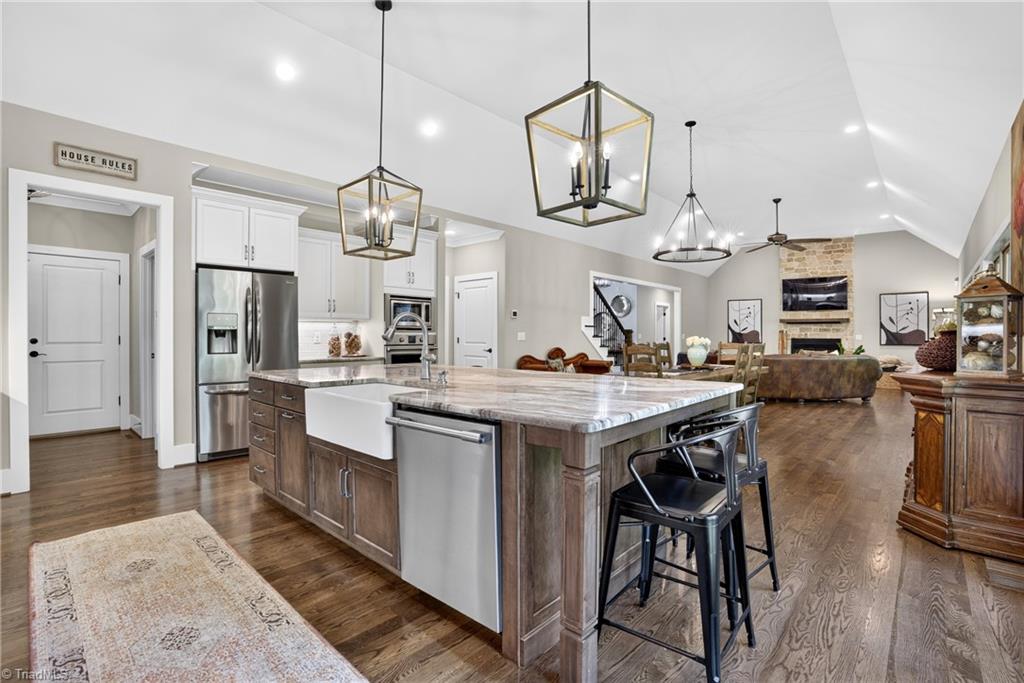 8404 Robert Mohr Court