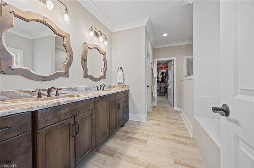 8404 Robert Mohr Court