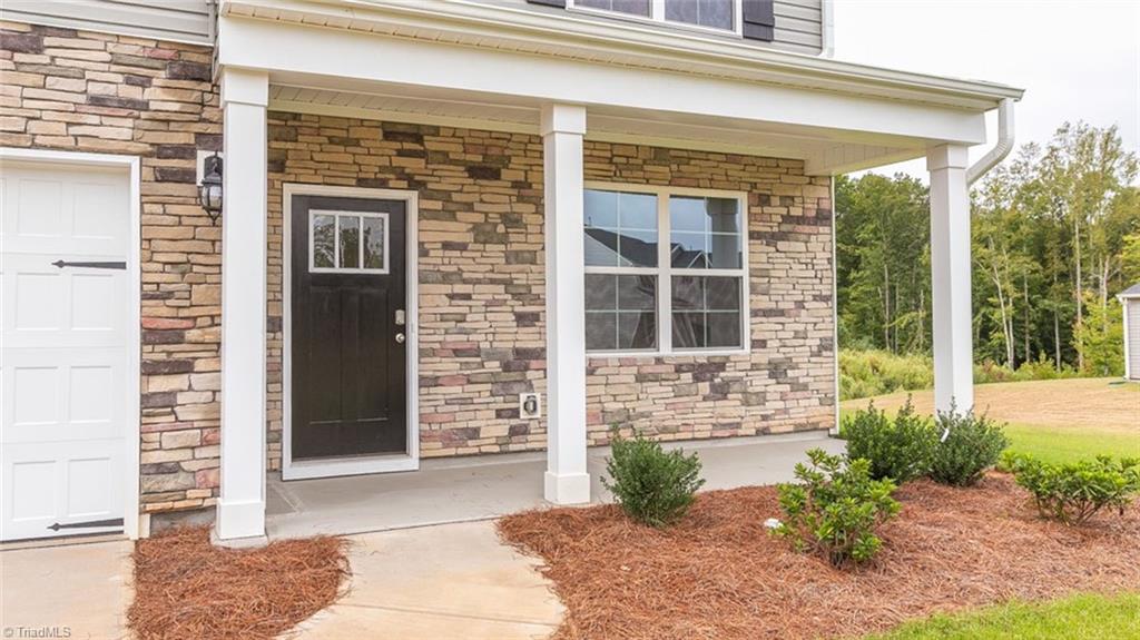 3002 Middle Creek Lane