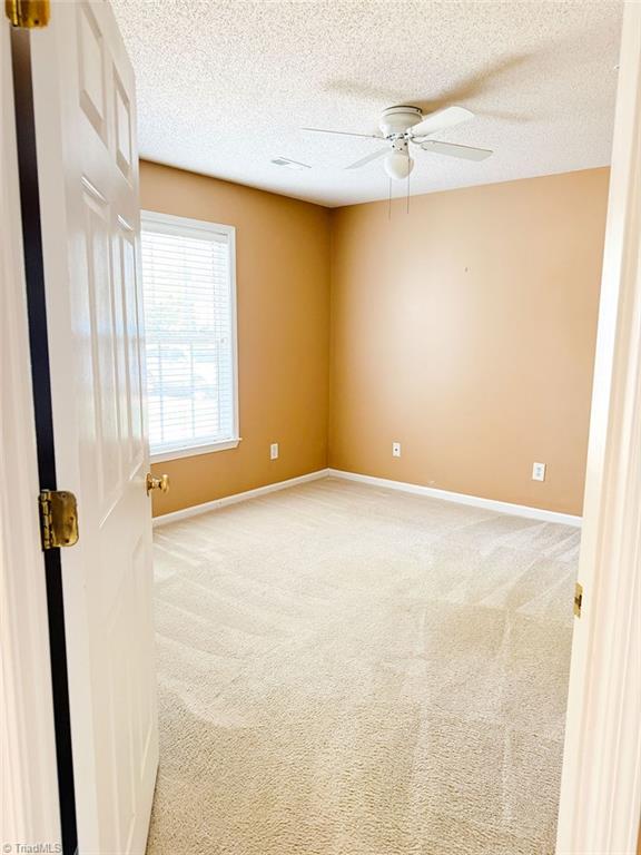 3694 Cotswold Avenue # 1A