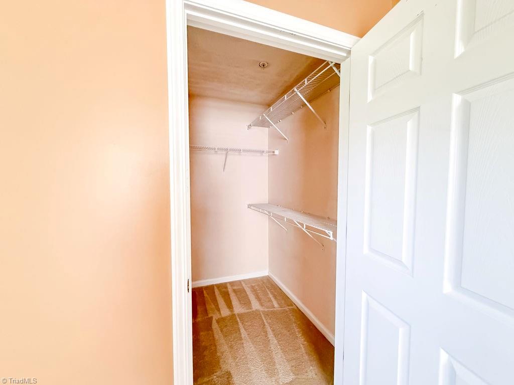 3694 Cotswold Avenue # 1A