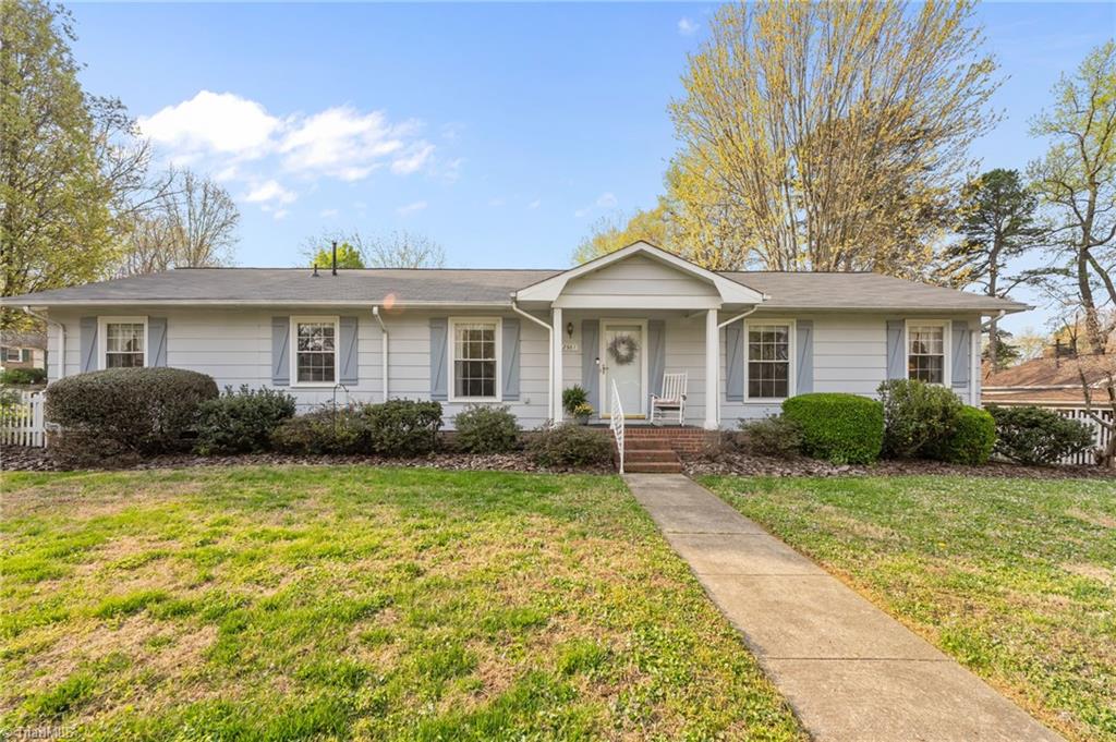 2501 Laramie Drive