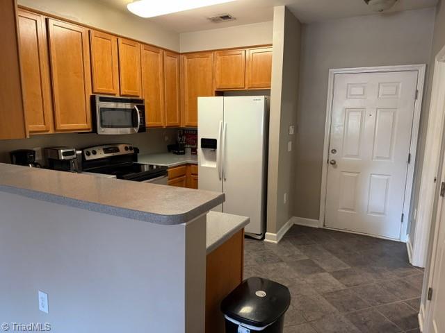 7108 W Friendly Avenue # 311