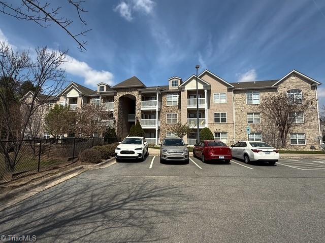 7108 W Friendly Avenue # 311