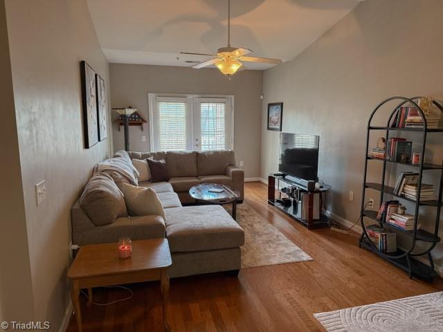 7108 W Friendly Avenue # 311