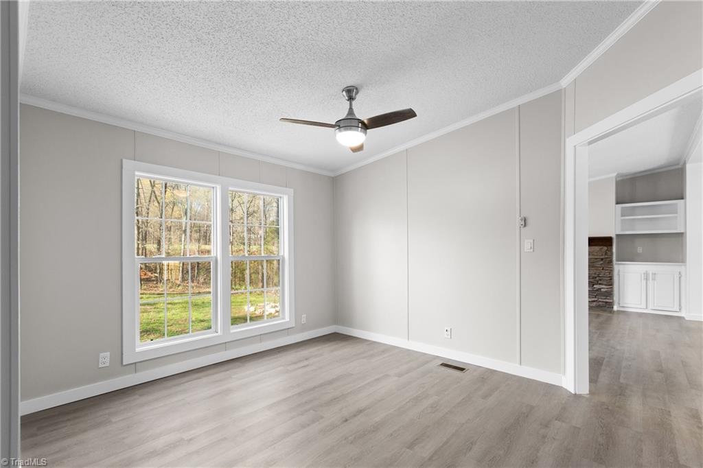 9274 US Highway 64 W