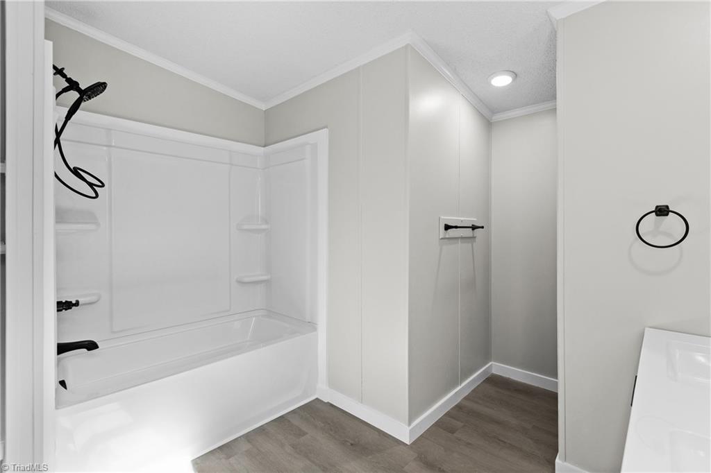 9274 US Highway 64 W