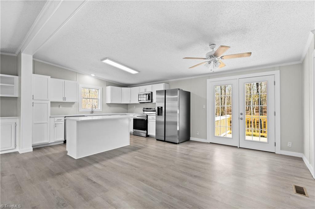 9274 US Highway 64 W