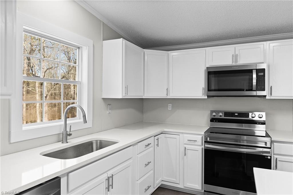 9274 US Highway 64 W