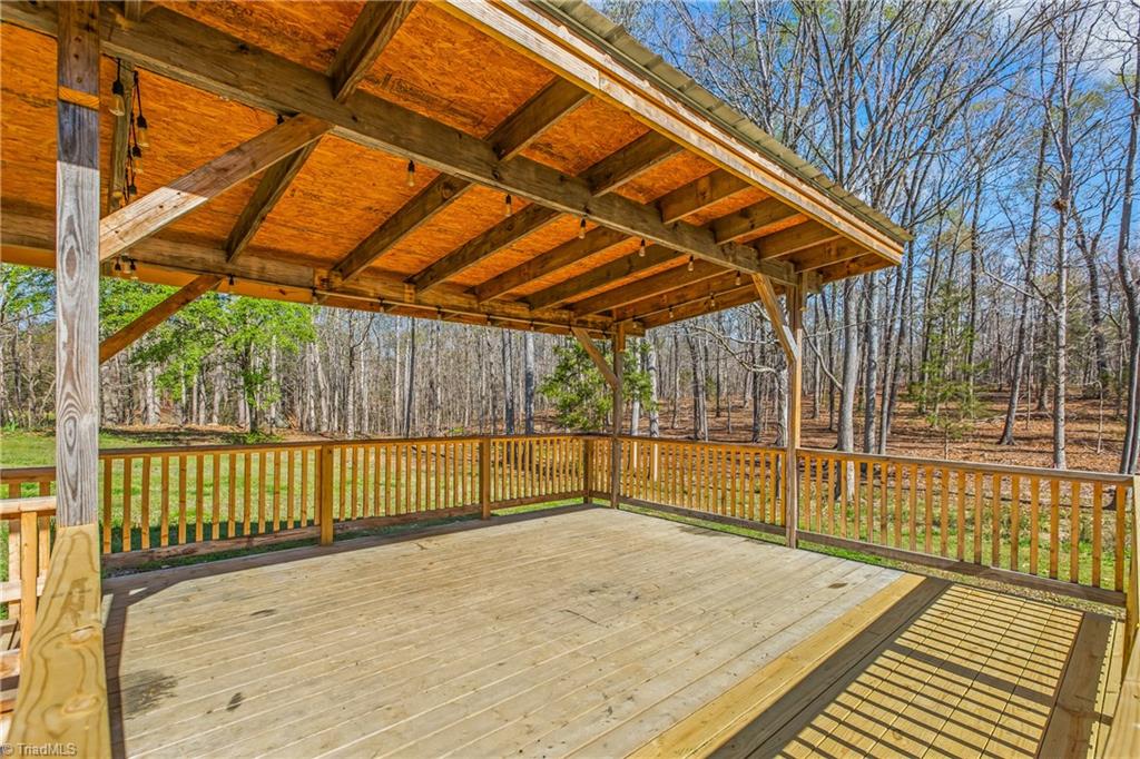 9274 US Highway 64 W