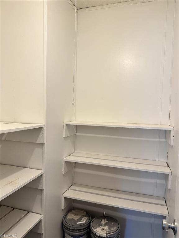 9274 US Highway 64 W