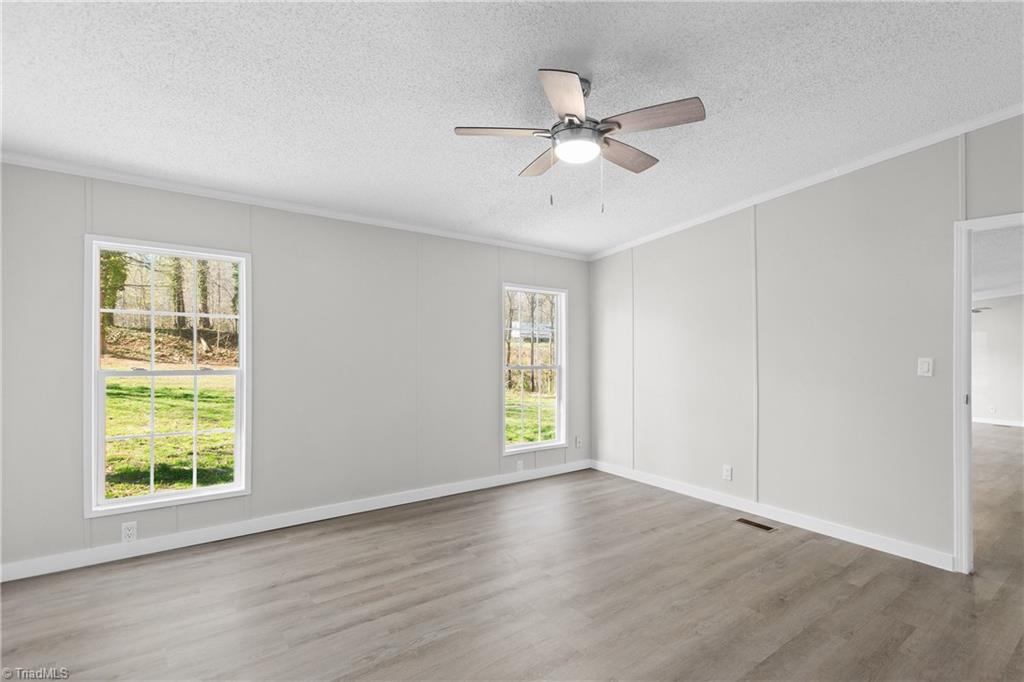 9274 US Highway 64 W