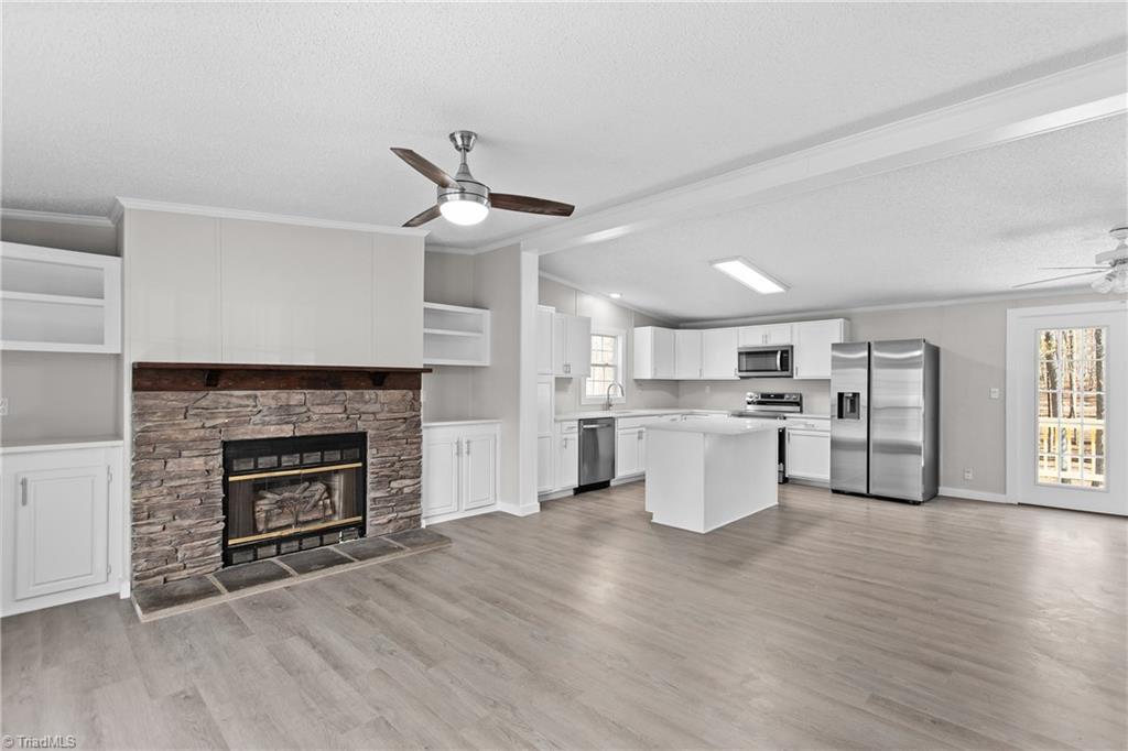 9274 US Highway 64 W