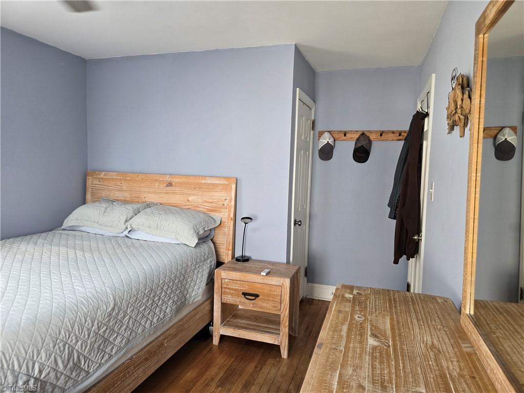 111 E Rhyne Avenue, Winston-Salem