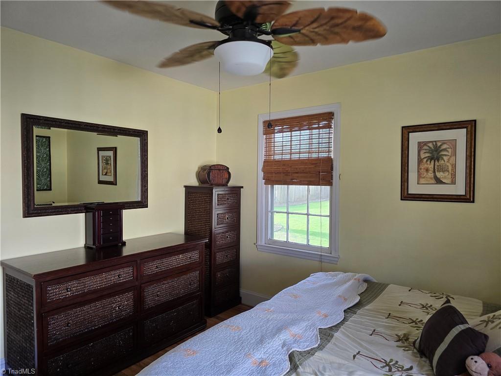 111 E Rhyne Avenue, Winston-Salem