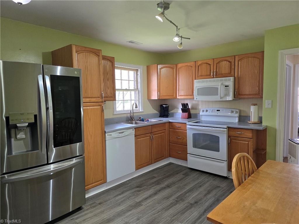 111 E Rhyne Avenue, Winston-Salem