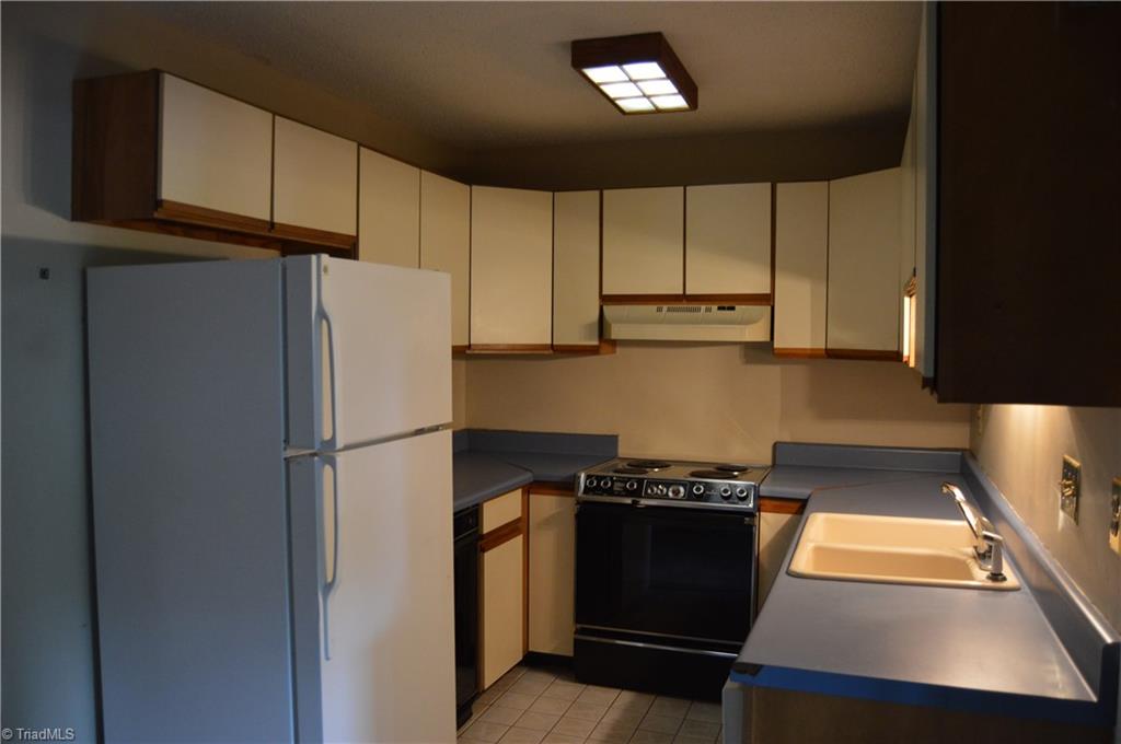 1704 N Hamilton Street Unit: E