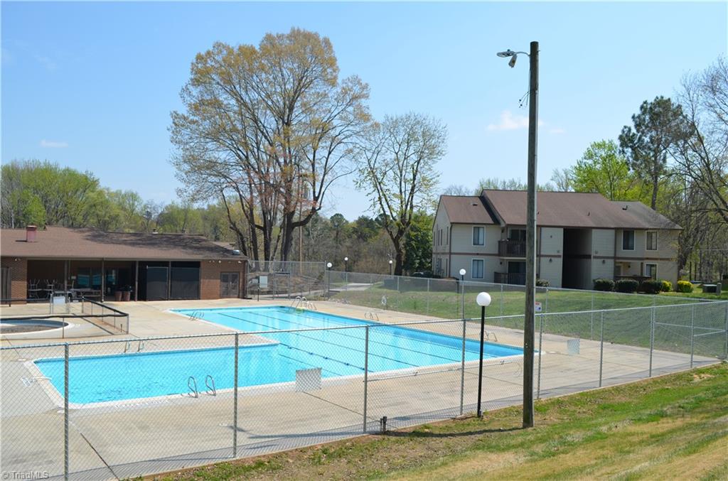 1704 N Hamilton Street Unit: E