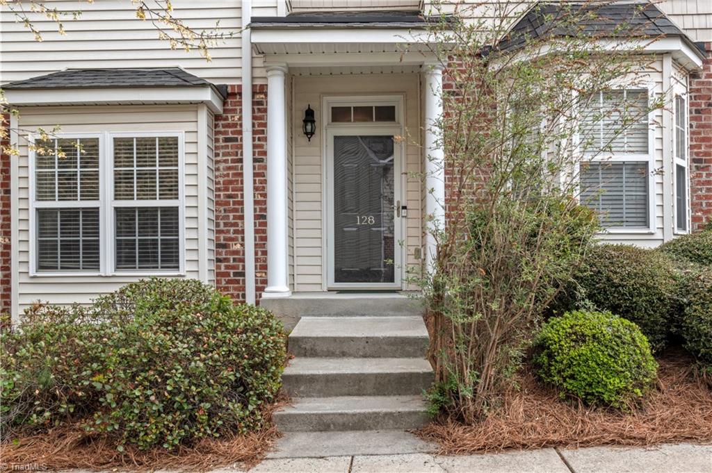 128 Humberside Drive