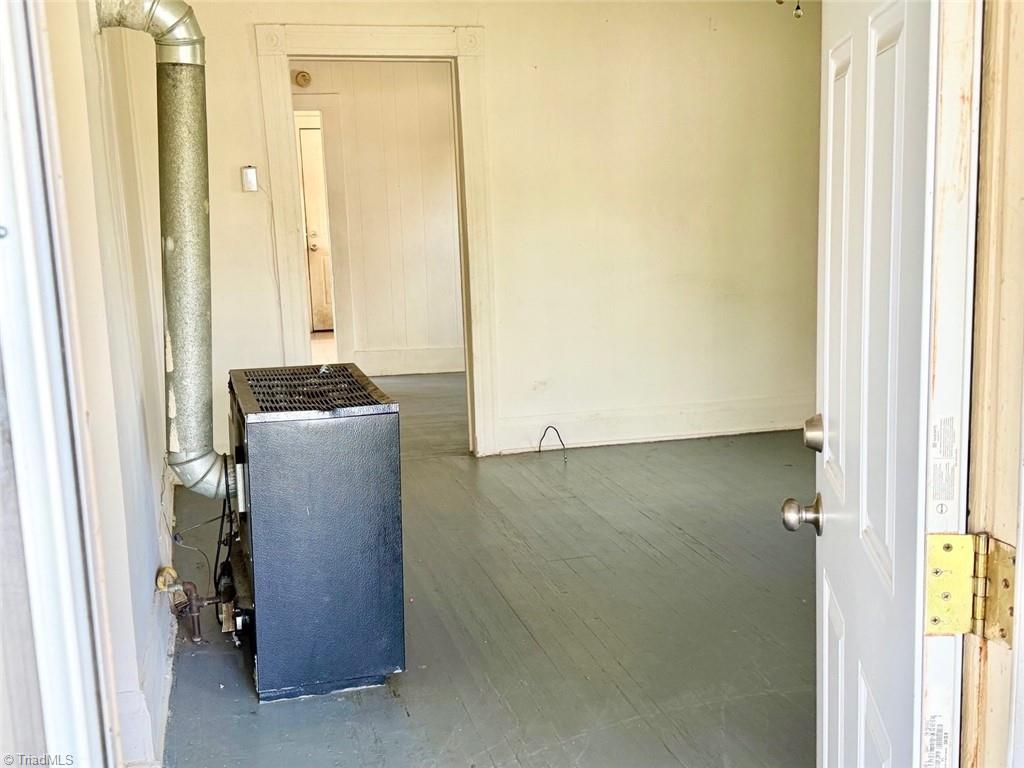 1202 S Elm Street