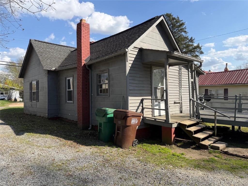 1202 S Elm Street