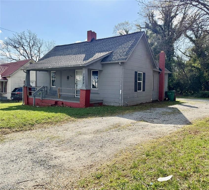 1202 S Elm Street