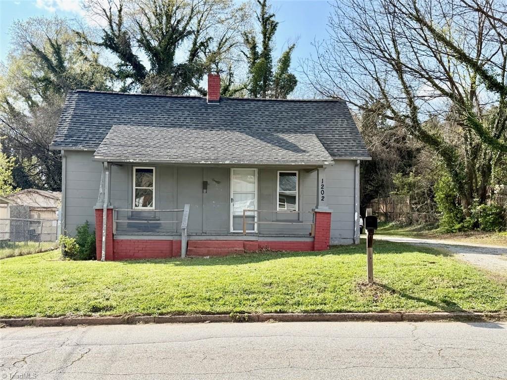 1202 S Elm Street