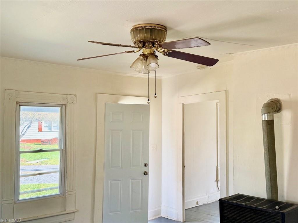 1202 S Elm Street