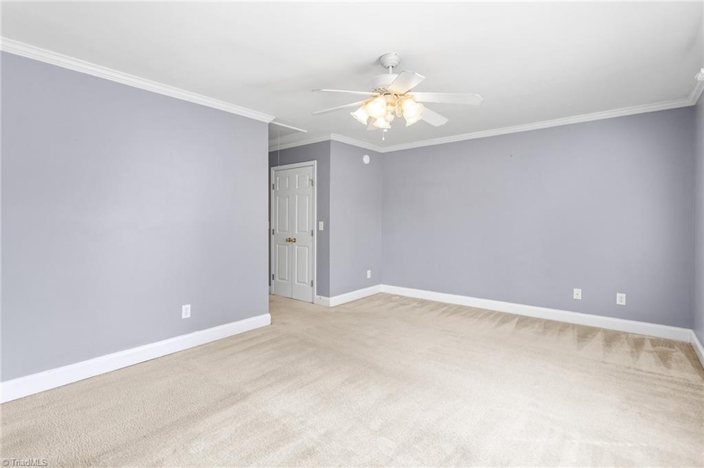 1414 Collins Drive # A4