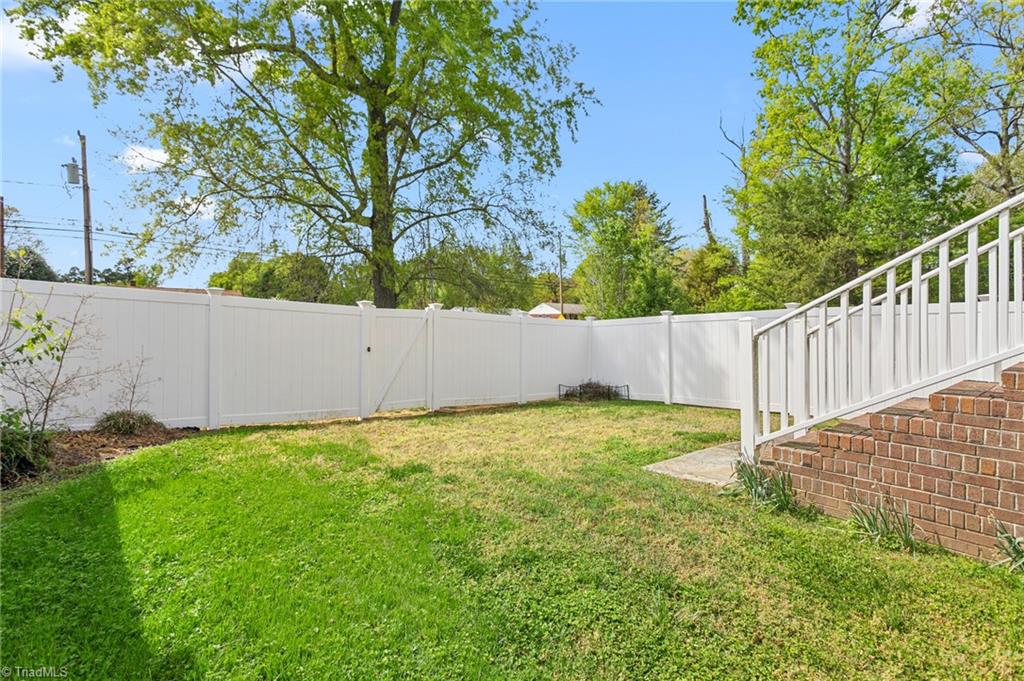 1414 Collins Drive # A4
