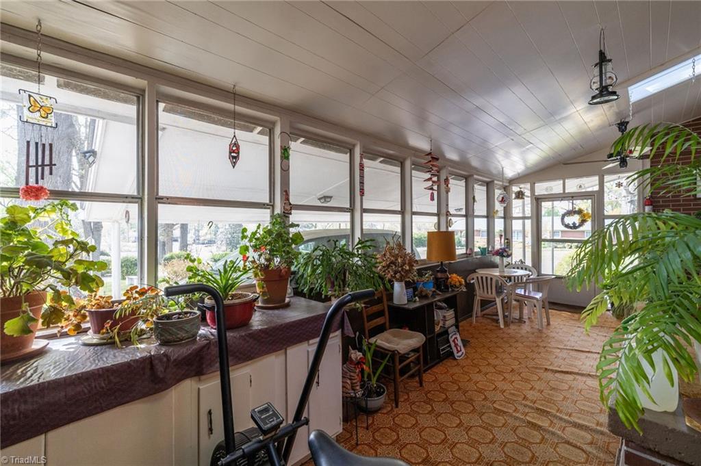 1242 Norman Drive