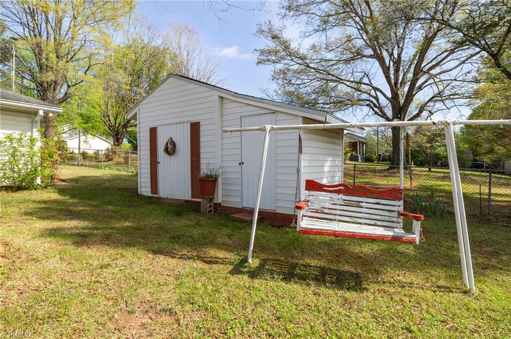 1242 Norman Drive