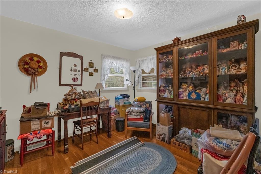 1242 Norman Drive