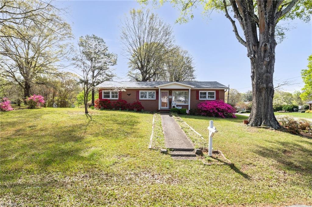 1242 Norman Drive