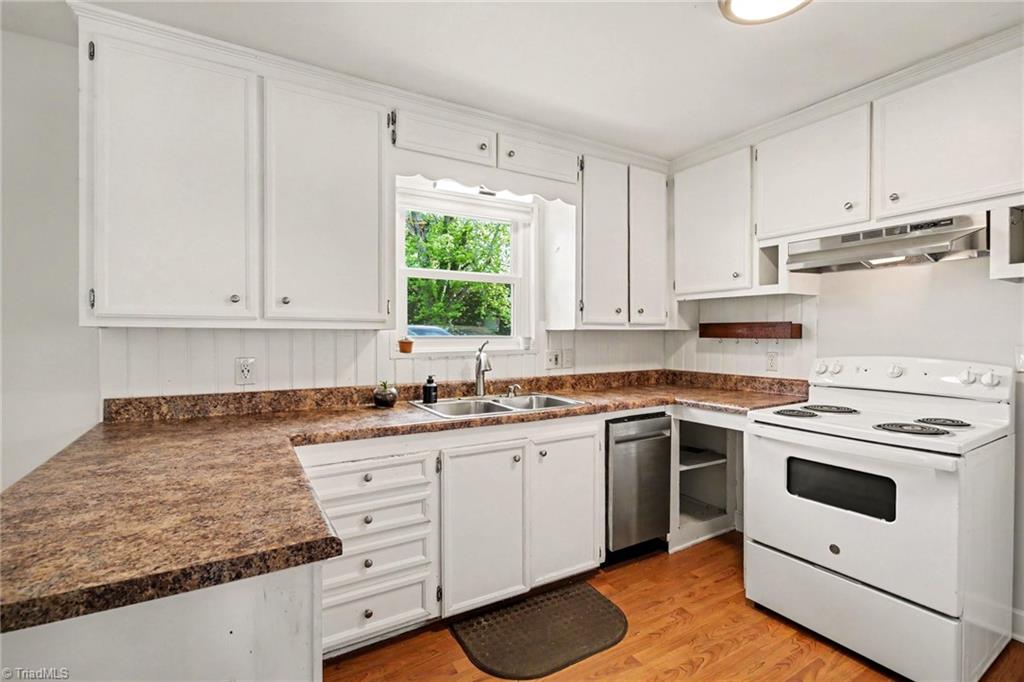 3875 Littlebrook Drive
